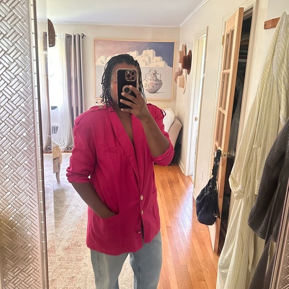 Dana Buchman - Picture 3 of 9